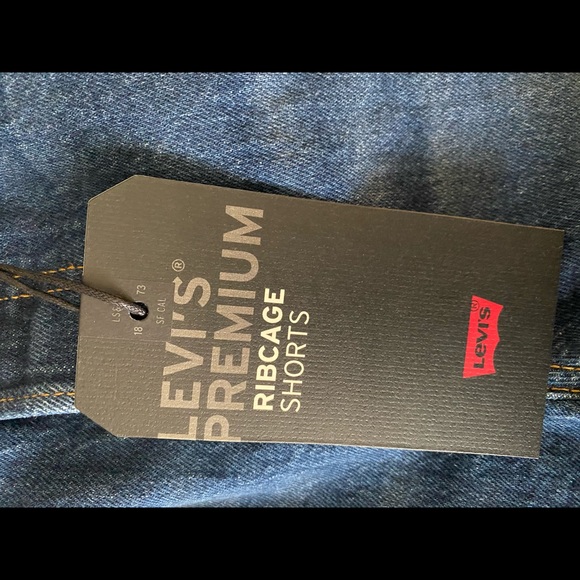 Levi’s ribcage short - Picture 5 of 8